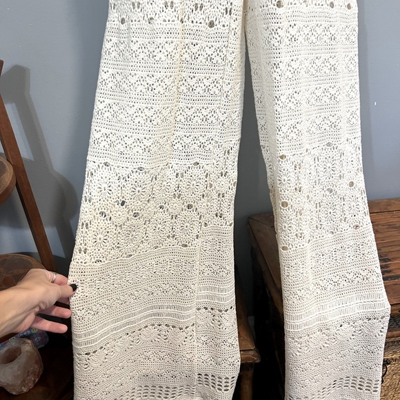 NWOT FREE PEOPLE CROCHET FLARE JUMPSUIT - Picture 6 of 9